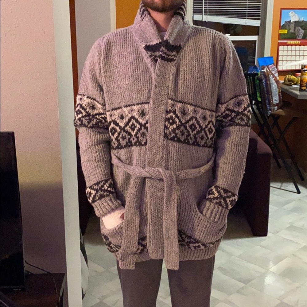 Men’s Gray Loose Knit Sweater